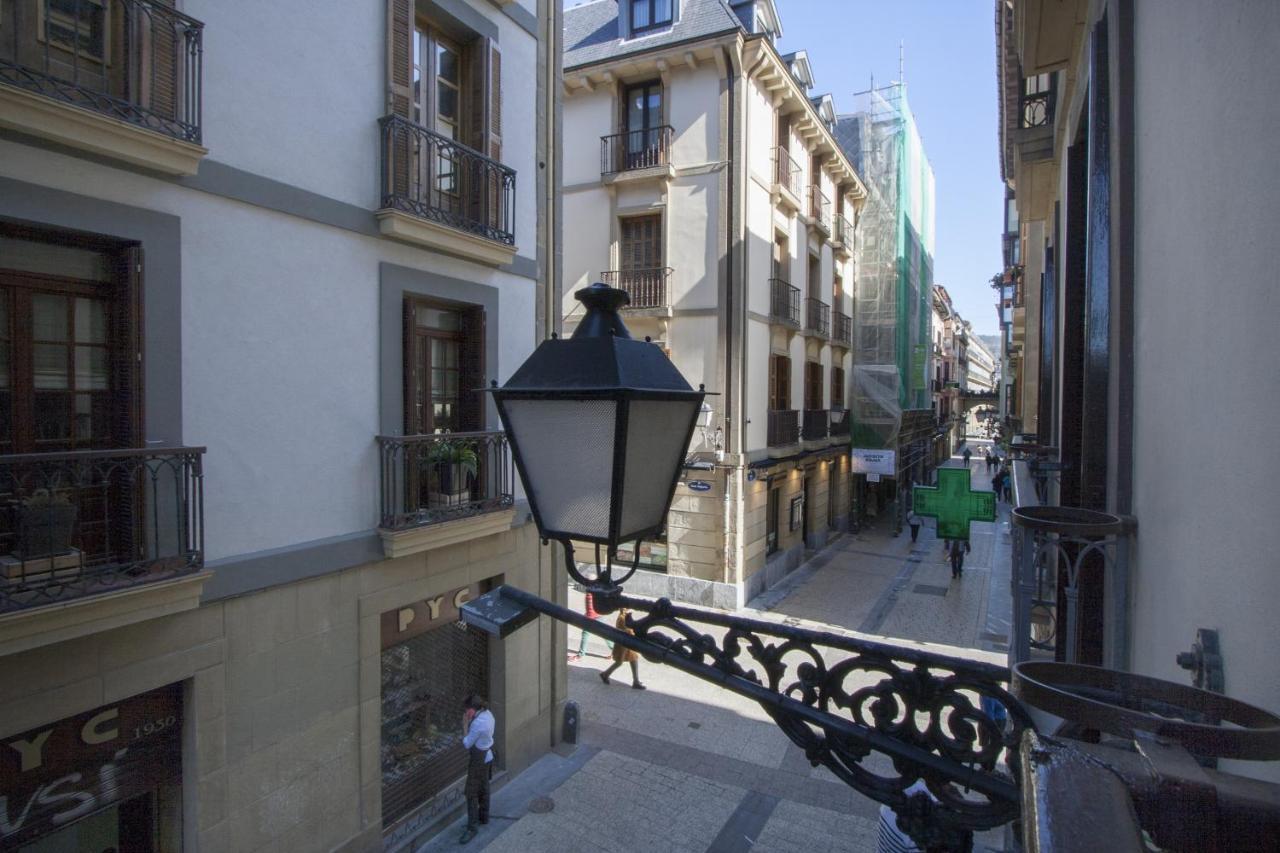 Bare By Oldtown Ss Apartments San Sebastian Bagian luar foto